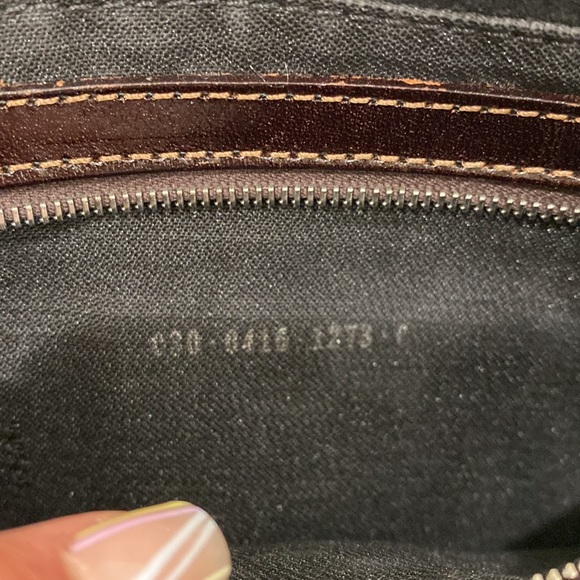 Vintage classic Fendi baguette - Picture 10 of 11